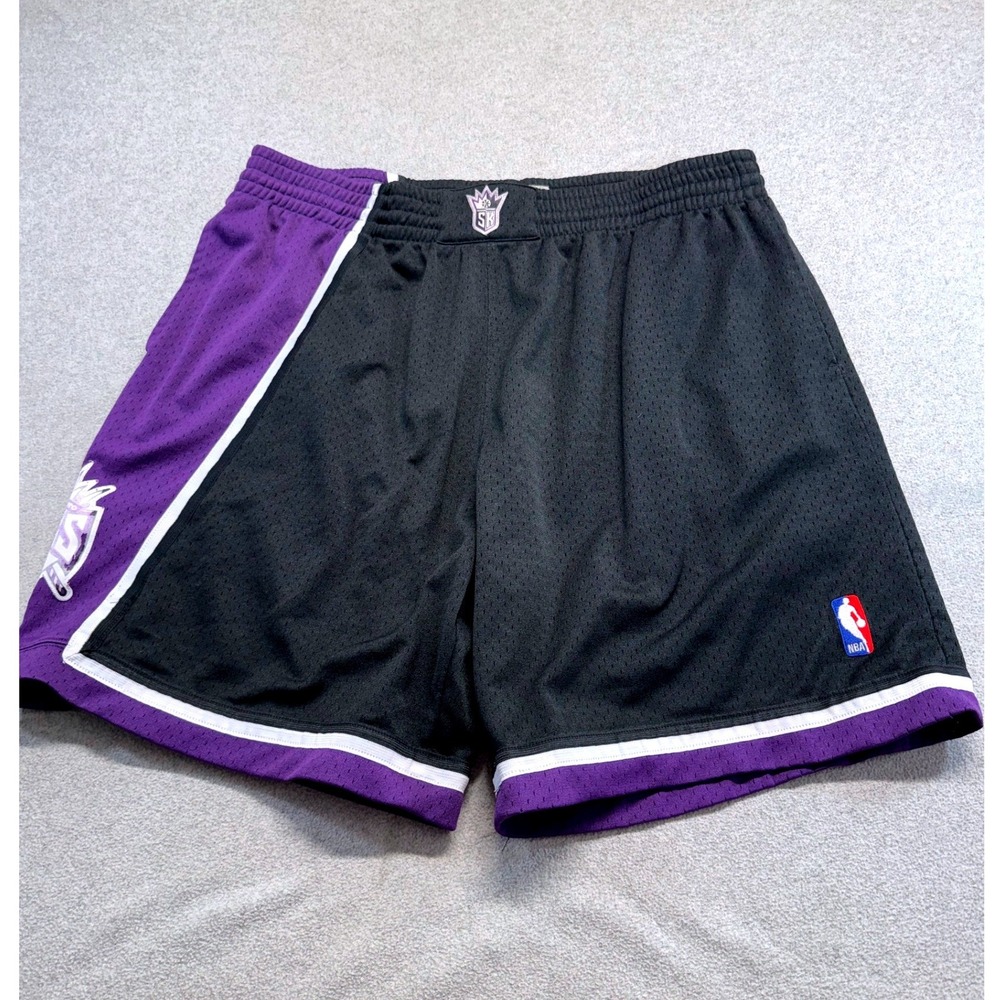 Mitchell & Ness‎ Sacramento Kings 2000-01 Swingman Shorts NBA Black Purple Retro